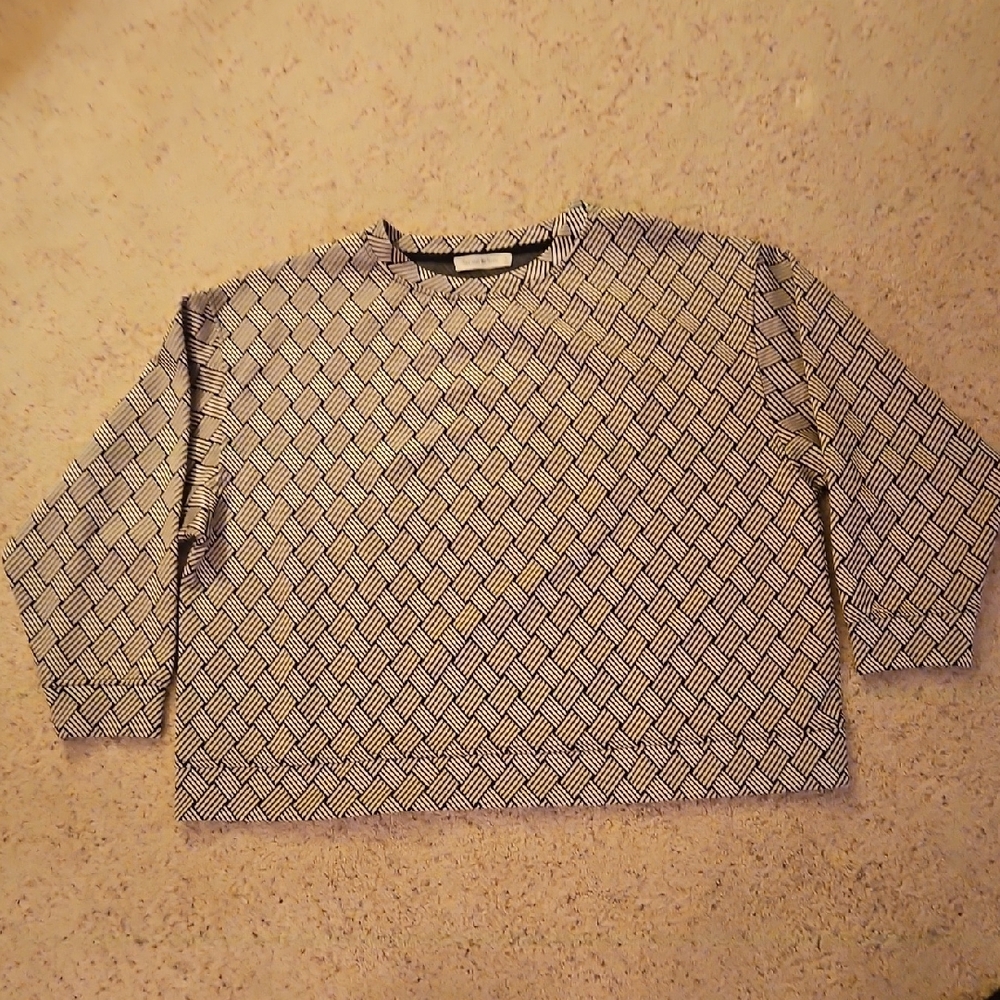 Black and White Patterned Sweater